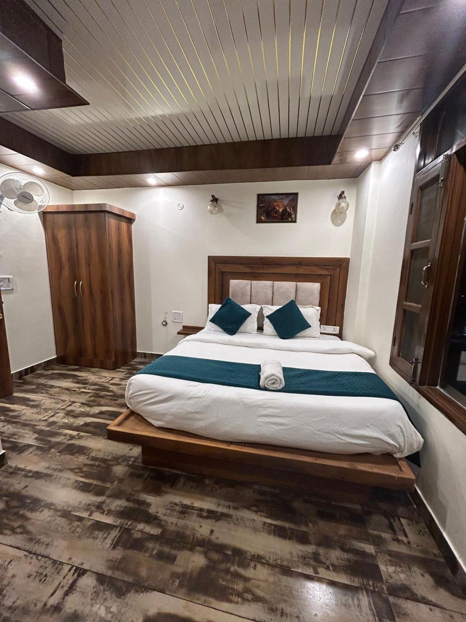 Hotel Royal Orbit By Arony Hospitality Dehradun Dış mekan fotoğraf
