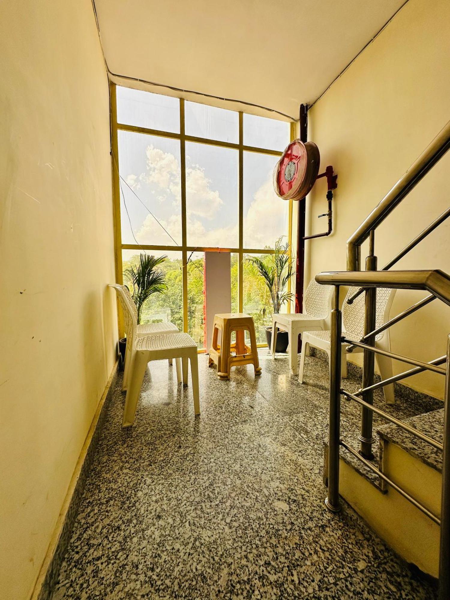 Hotel Royal Orbit By Arony Hospitality Dehradun Dış mekan fotoğraf