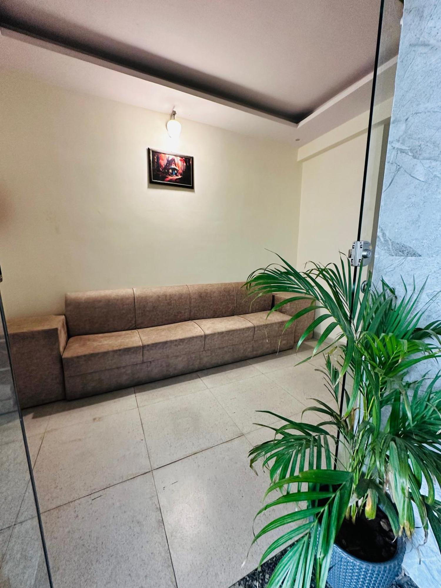 Hotel Royal Orbit By Arony Hospitality Dehradun Dış mekan fotoğraf